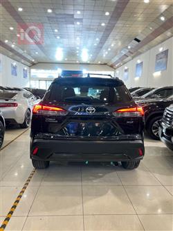 تۆیۆتا کۆرۆلا کرۆس